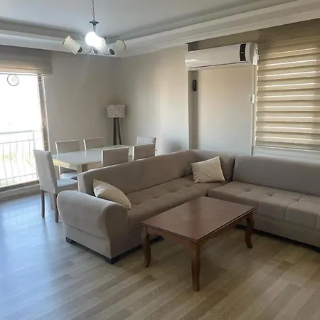 Yalova House Apartmán *